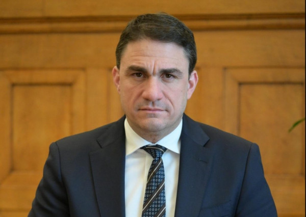 Τσουκαλάς: Η ΕΛΑΣ κάνει «light αντιπολίτευση» στη ΝΔ και μονομέτωπο απέναντι στο ΠΑΣΟΚ