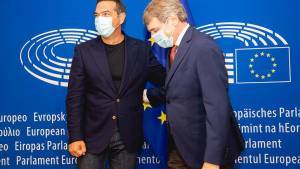 Ο ποιητικός οίστρος του Τσίπρα έχει συνέχεια…