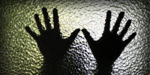 Ένας βιασμός ανηλίκου σχεδόν κάθε εβδομάδα στην Ελλάδα