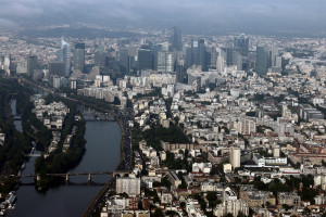 Σε υψηλό 12 μηνών η επιχειρηματική δραστηριότητα στην ευρωζώνη