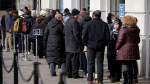 Υποχώρησε ελαφρά η ανεργία στην ευρωζώνη τον Ιανουάριο