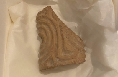 Αρχαιολογικό Μουσείο Ναυπλίου: Επανένωση του μοναδικού πήλινου σφραγιδοκυλίνδρου της Ασίνης