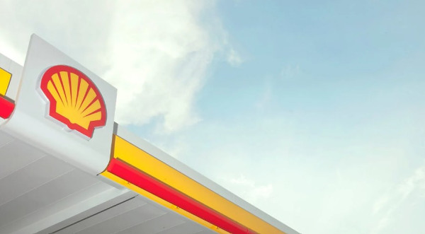 Εκτόξευση κερδών για τη Shell εν μέσω ενεργειακής κρίσης και πολέμου στη Μέση Ανατολή
