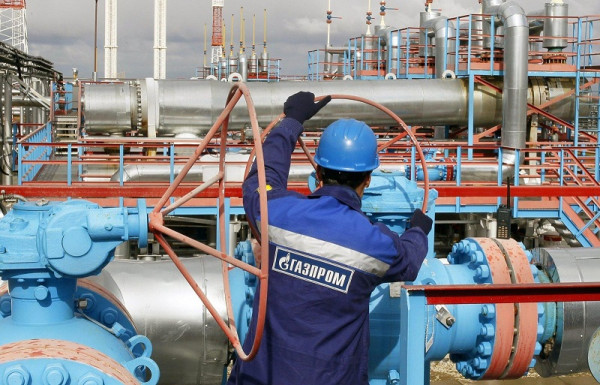 Ευθεία απειλή Gazprom: Διακοπή παροχής φυσικού αερίου σε περίπτωση πλαφόν