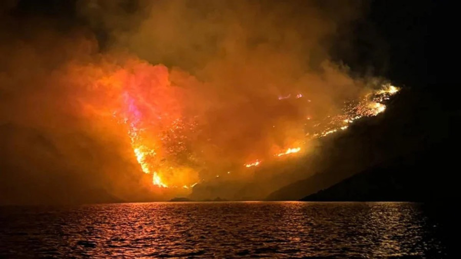 Φωτιά στην Ύδρα: Ποινική δίωξη στους 8 Καζάκους για εμπρησμό