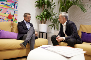 Μητσοτάκης: Παραβλέπουμε τις όποιες πίκρες και στηρίζουμε Ζέρβα