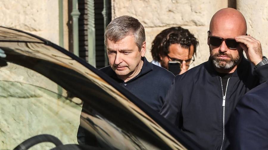 Το παρασκήνιο της σύλληψης Ριμπoλόβλεφ