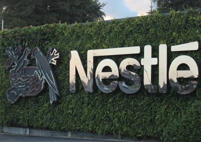 Η Nestlé… ανεβάζει ταχύτητα για την αντιμετώπιση των πλαστικών απορριμμάτων