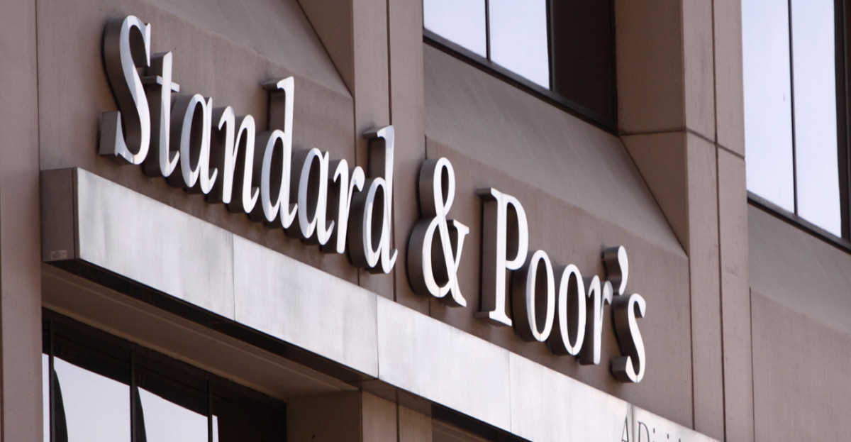S&amp;P: Θετική εξέλιξη η αποεπένδυση του ΤΧΣ από την Πειραιώς