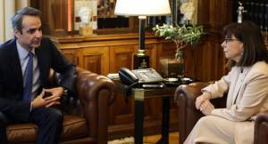 Μητσοτάκης: Ασκούμε πίεση στις φαρμακευτικές να τιμήσουν τα συμβόλαια