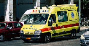 Τραγωδία στον Κολωνό: Νεκρή διευθύντρια σχολείου μετά από πτώση από ταράτσα πολυκατοικίας