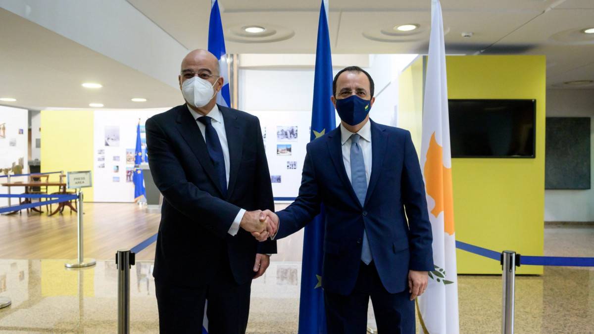 Δένδιας: Η Τουρκία να πάψει να έχει αποσταθεροποιητικά όνειρα