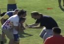 Συγκινεί το βίντεο με τους μικρούς ποδοσφαιριστές (video)