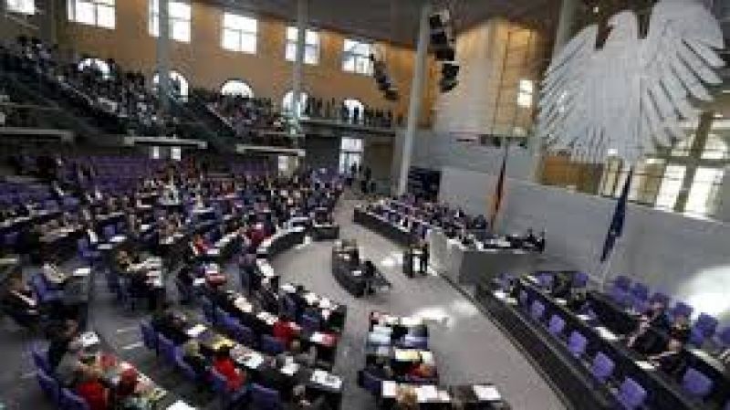 Γερμανία: Μικρή άνοδος για το κόμμα της Μέρκελ