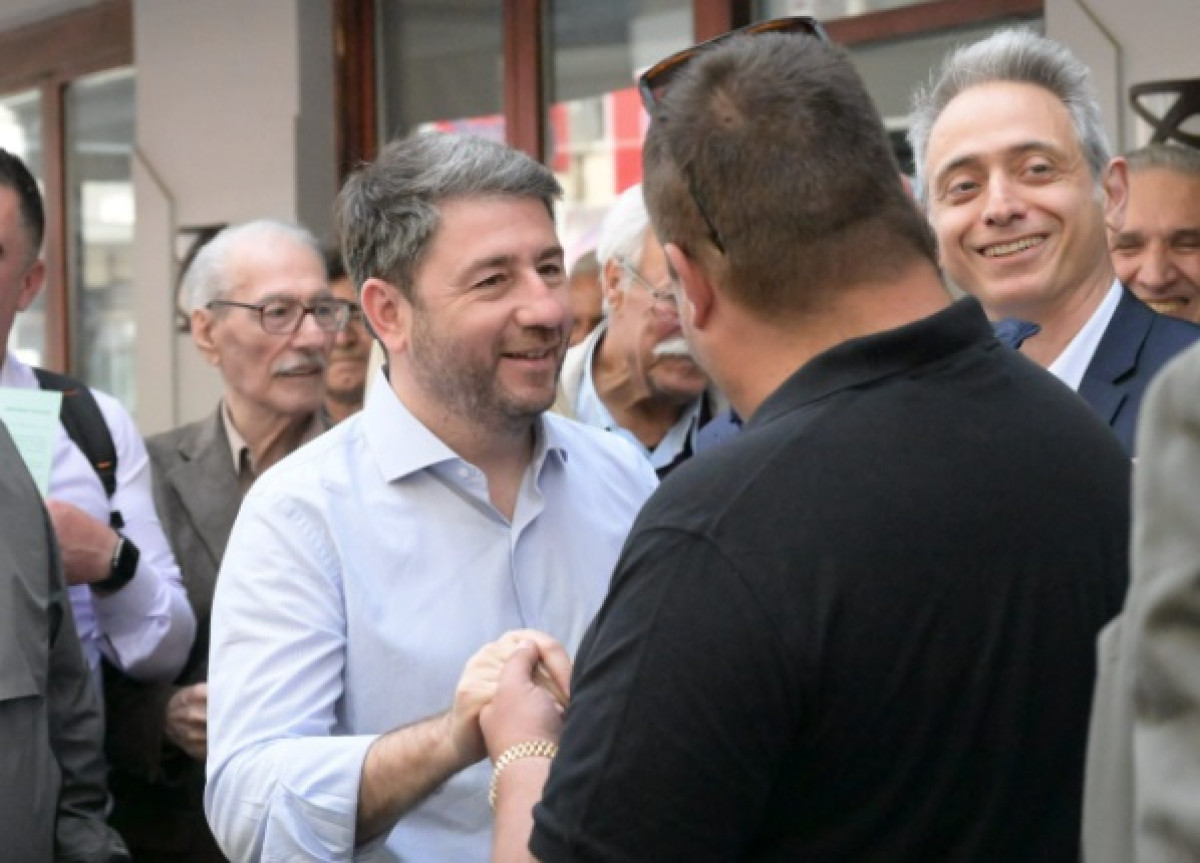 Aνδρουλάκης: Χιλιάδες αγρότες υπό ομηρία κι ευάλωτοι στην κλιματική αλλαγή