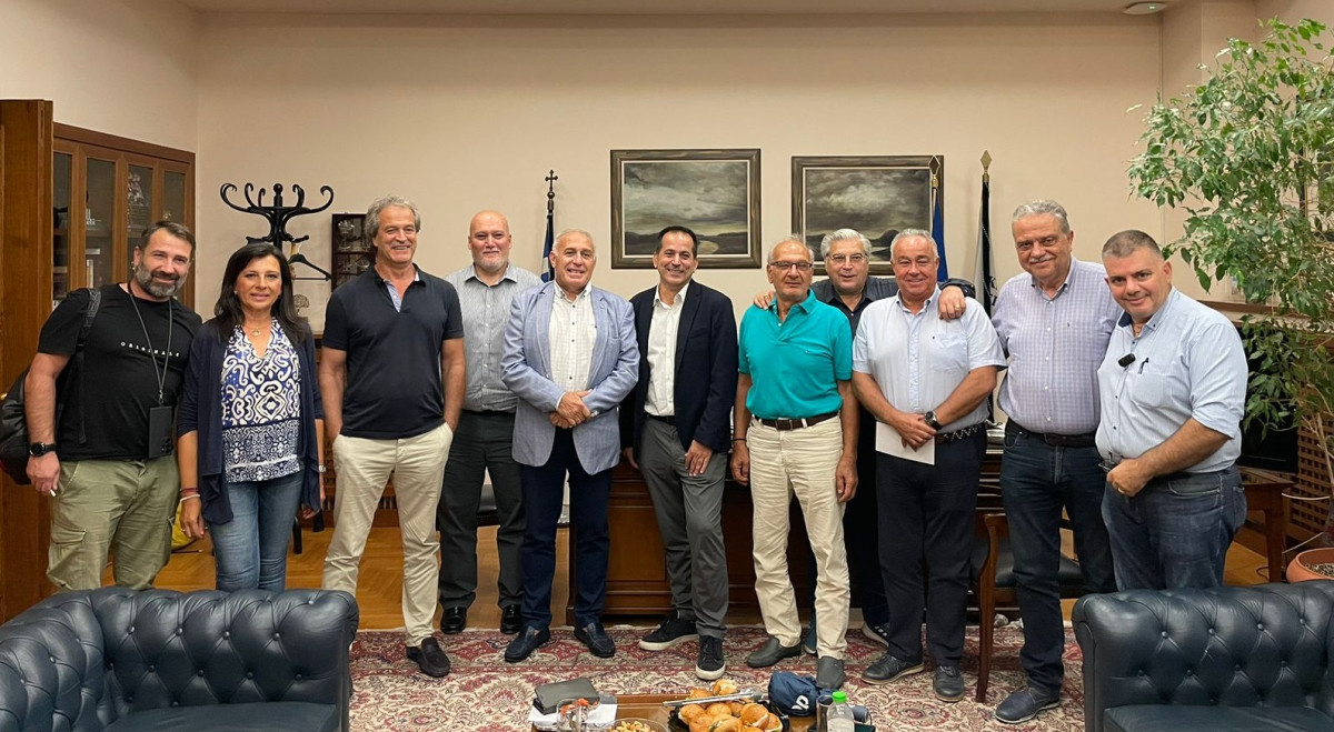Πέγκας: Να επανασχεδιάσουμε το σύστημα στάθμευσης στη Θεσσαλονίκη