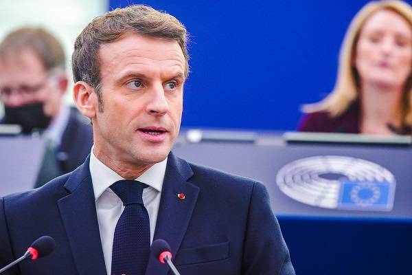 Εμανουέλ Μακρόν: Το οικοδόμημα της ΕΕ βρίσκεται υπό απειλή!