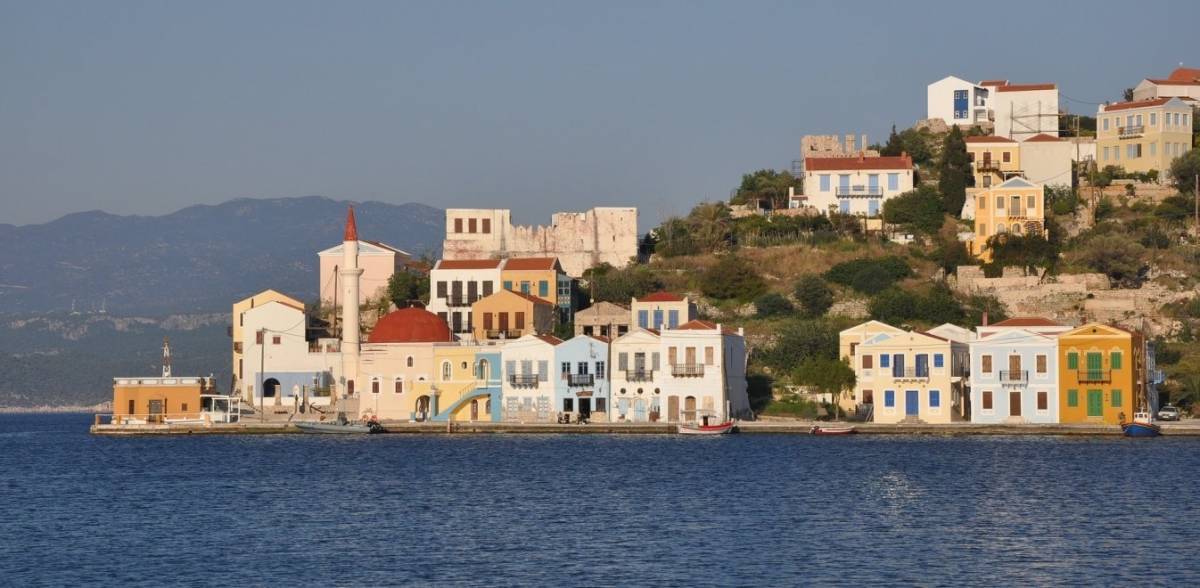 Ο νομικός κόσμος στέλνει πολλαπλό μήνυμα από το Καστελλόριζο