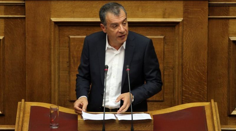 Θεοδωράκης: Στα καλά θα λέμε «ναι», στα στραβά είμαστε απέναντι