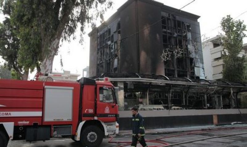 Εμπρηστική ενέργεια στο ΙΚΑ Γλυφάδας