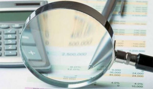 Πονοκέφαλος στις αρχές από τις «τυφλές» ηλεκτρονικές κατασχέσεις