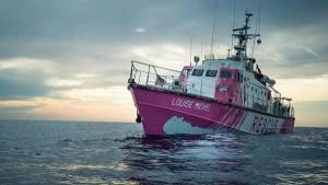Ιταλία: Επέμβαση ακτοφυλακής μετά από έκκληση βοήθειας σε διάσωση μεταναστών
