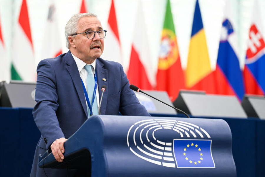 Μανιάτης: Τα €7,5 δισ. για τη Δυτική Μακεδονία περιορίστηκαν στα €1,5 δισ.