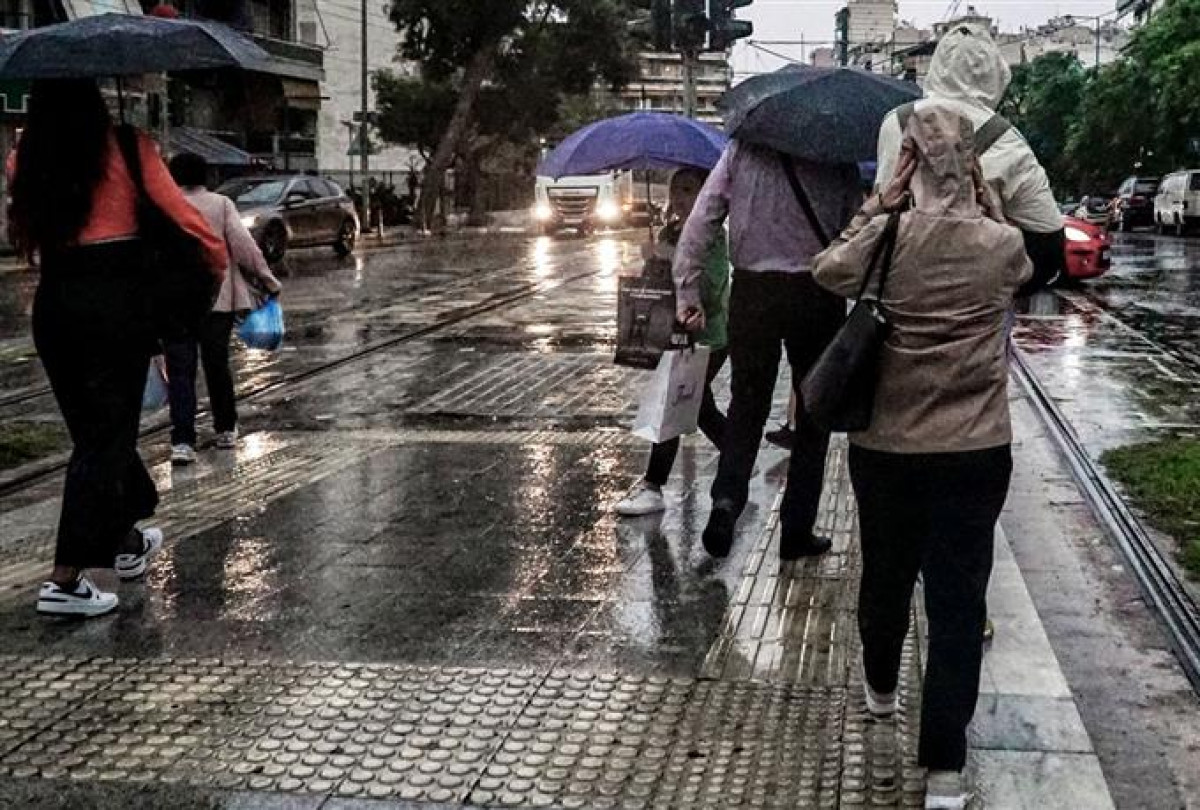 ΕΜΥ: Μέχρι πότε και πού θα συνεχιστούν βροχές και καταιγίδες