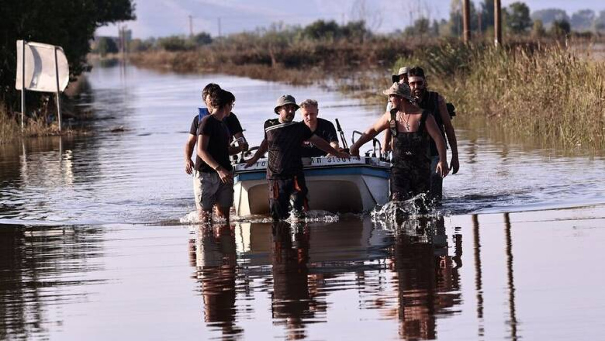 Κακοκαιρία: Συναγερμός στη Θεσσαλία- Προειδοποιητικό μήνυμα 112 στη Λάρισα