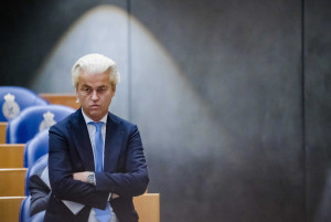 Ολλανδικές εκλογές: Υποχωρεί ο ακροδεξιός Βίλντερς – Ελπίδες για σταθερότητα στις Βρυξέλλες