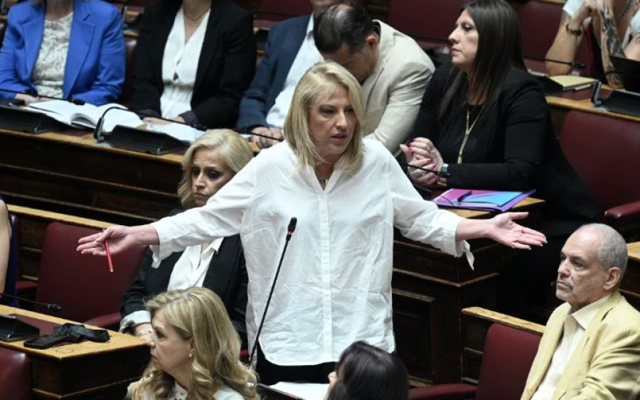 Δούρου-Μάτι: Ομόφωνη άρση της ασυλίας της αποφάσισε η Βουλή