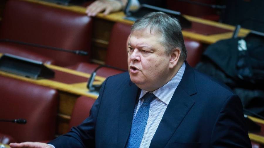 Η Βουλή-αμφιθέατρο και η προειδοποίηση Βενιζέλου
