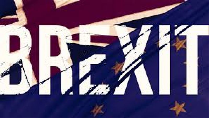 Brexit: Ισοπαλία στα δύο στρατόπεδα