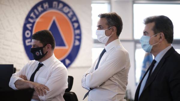 Μητσοτάκης για πυρκαγιές: Πρώτο μέλημα η προστασία της ανθρώπινης ζωής