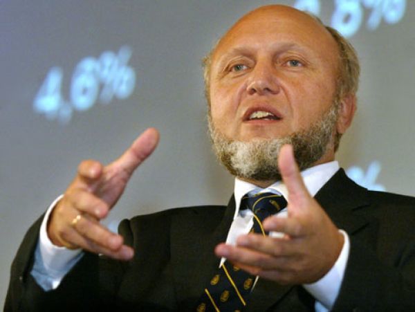 Προσωρινό Grexit με αντάλλαγμα "κούρεμα" του χρέους προτείνει ο πρόεδρος του Ifo