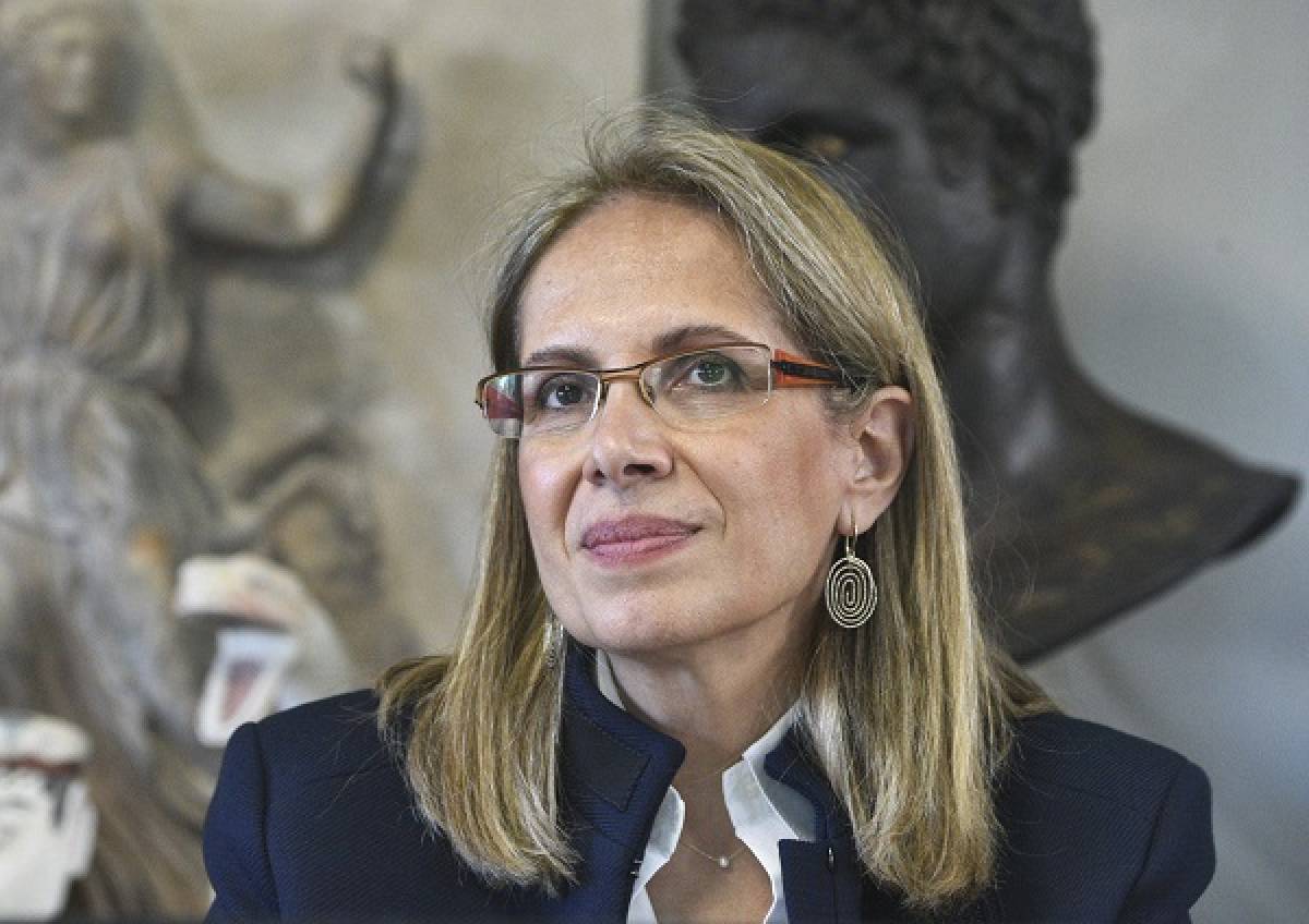 Χατζηπέτρου: Στην HDB καταρρίπτουμε το glass ceiling