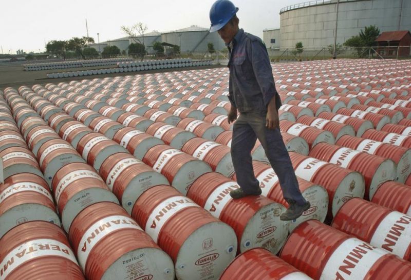 Σιγκαπούρη: Κάμψη της βενζίνης-Μείωση στις τιμές πετρελαίου