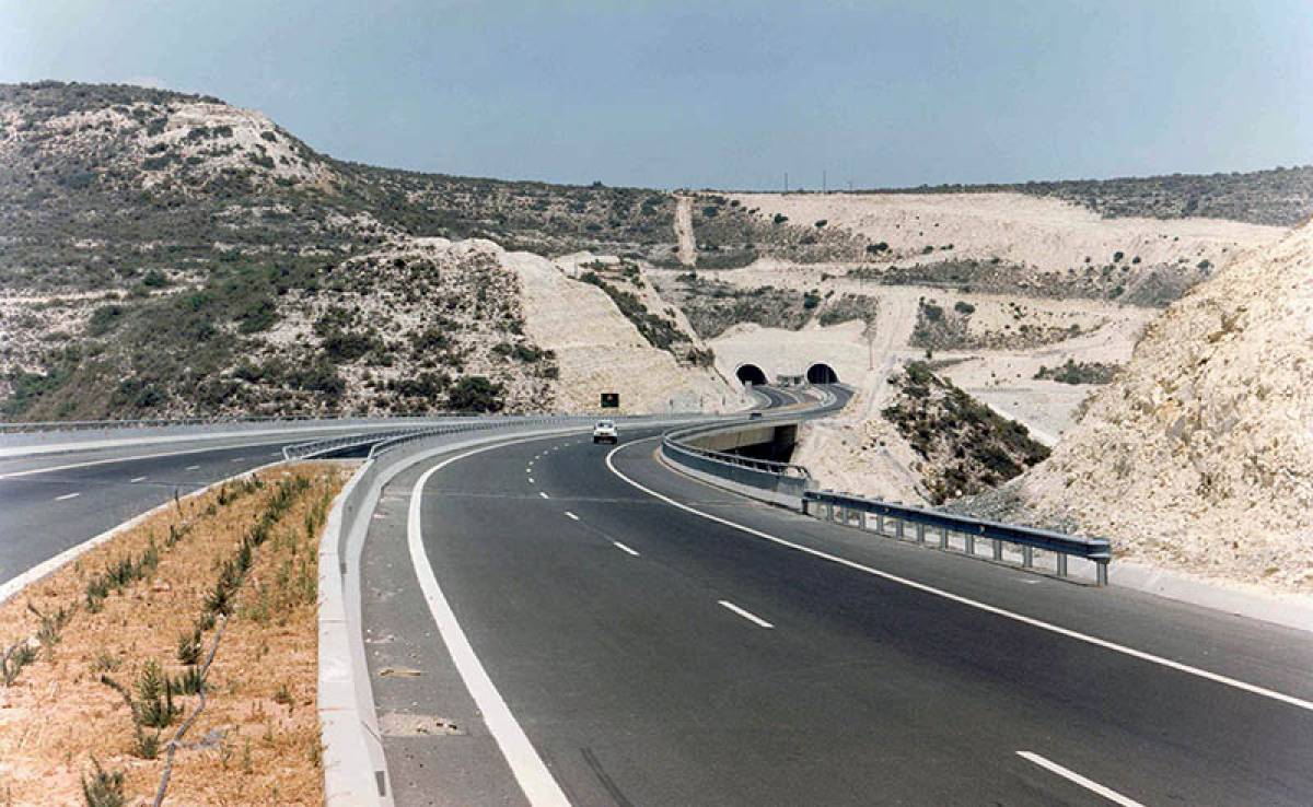 Κομισιόν: Ενέκρινε χρηματοδότηση για το τμήμα Πάτρα-Πύργος της Ολυμπίας Οδού