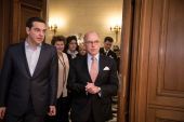 Τσίπρας: Είμαστε στην τελική φάση-Καζνέβ: Υπάρχει ενδιαφέρον για επενδύσεις