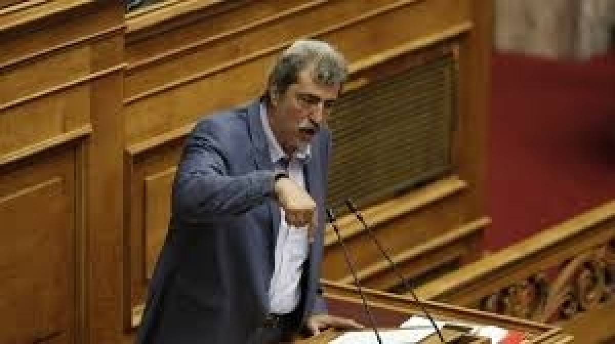 Κόντρα Πολάκη-ΝΔ για την Εθνική Συντονίστρια για τα ασυνόδευτα προσφυγόπουλα