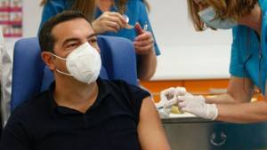 Τσίπρας: Διαλέγουμε τον δρόμο της επιστήμης και της ζωής