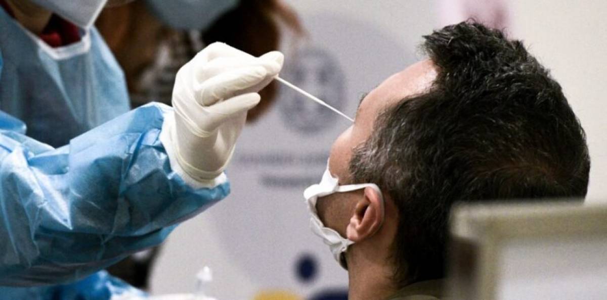 Ιδιωτικός τομέας: Πώς θα διενεργούνται τα rapid test των ανεμβολίαστων