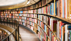 Συνεχίζονται οι αιτήσεις παρόχων για τα voucher βιβλίων