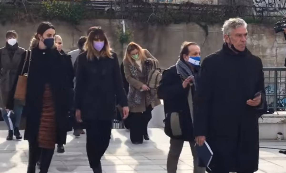 Δίκη Πέτρου Φιλιππίδη: Στα δικαστήρια οι μάρτυρες- Απών ο κατηγορούμενος