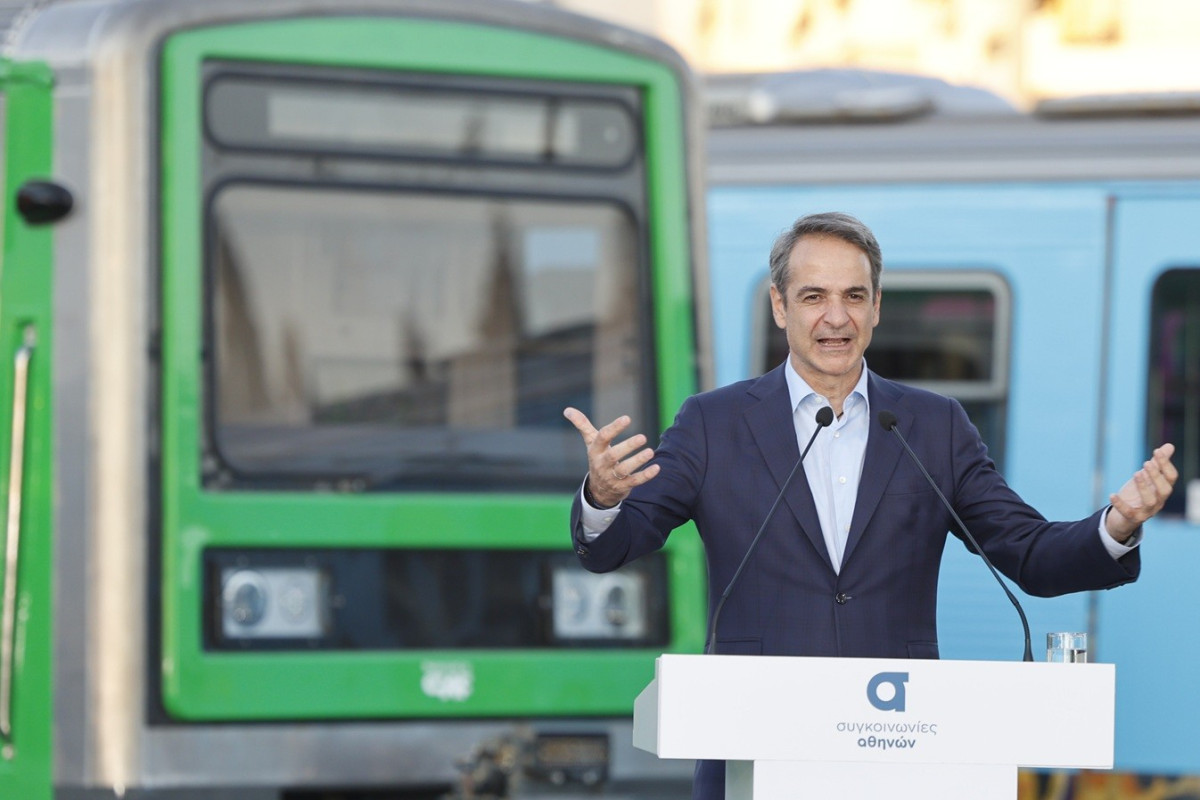 Μητσοτάκης: Αναβαθμίζουμε ριζικά τις συγκοινωνίες στην Αθήνα – Στόχος 1.076 νέα λεωφορεία