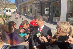Θεοχάρης: Σε όλη τη λιανική η διασύνδεση POS και ταμειακών