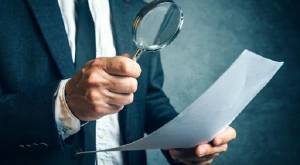 Εγκύκλιος ΑΑΔΕ: Τι ισχύει με τη διαγραφή χρεών στην εφορία