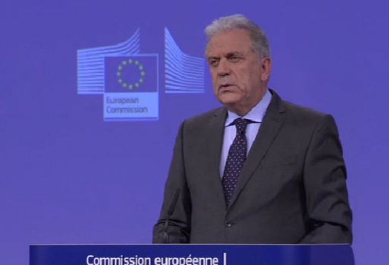 Live: Η Κομισιόν ανακοινώνει για το μεταναστευτικό