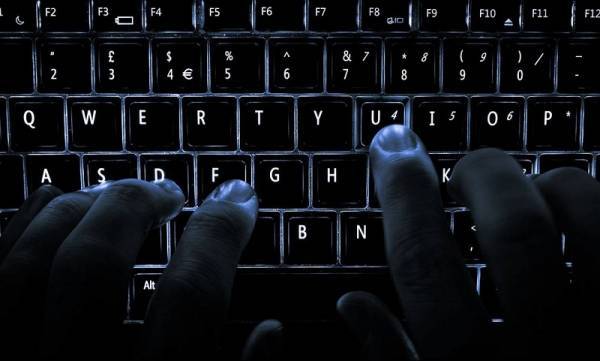 Ρωσικές προσπάθειες ανάμιξης στις Ευρωεκλογές διερευνούν υπηρεσίες πληροφοριών της ΕΕ