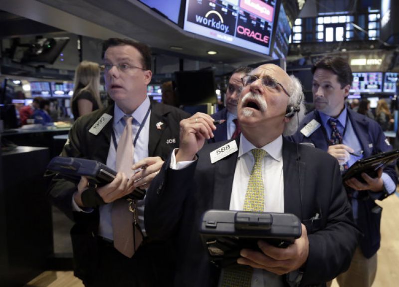 Σε χαμηλό τετραετίας η Wall Street εν μέσω παγκόσμιου selloff